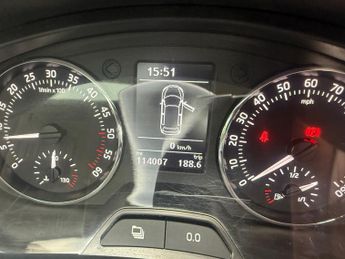 Skoda Rapid Spaceback 1.6 TDI Elegance Hatchback 5dr Diesel Manual Euro 5 (105 ps)