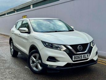 Nissan Qashqai 1.3 DIG-T Acenta Premium SUV 5dr Petrol Manual Euro 6 (s/s) (140