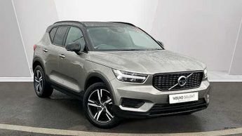 Volvo XC40 R-Design, T3 Automatic (360 Camera, Front Park Assist, Auto Dimm