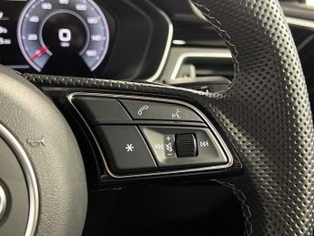 Audi A5 Coup- Black Edition 35 TFSI  150 PS S tronic