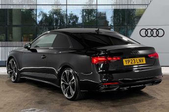 Audi A5 Coup- Black Edition 35 TFSI  150 PS S tronic