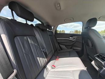 Audi Q8 Sportback Sport 50 e-tron quattro 250,00 kW