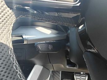 Audi Q2 S line 35 TFSI  150 PS S tronic