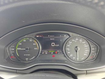 Audi Q5 S line 50 TFSI e quattro 299 PS S tronic