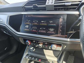 Audi Q3 S line 35 TFSI  150 PS S tronic