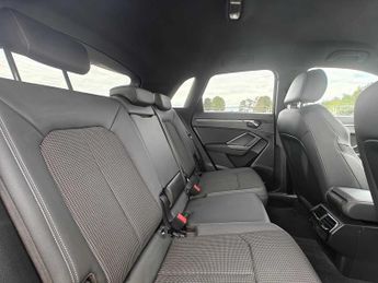 Audi Q3 S line 45 TFSI quattro 230 PS S tronic