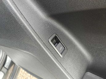 Audi Q3 S line 45 TFSI quattro 230 PS S tronic