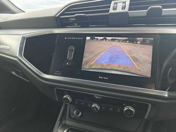 Audi Q3 S line 45 TFSI quattro 230 PS S tronic