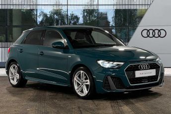 Audi A1 S line 30 TFSI  116 PS 6-speed