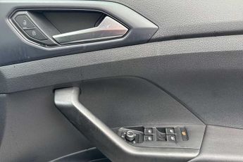 Volkswagen T-cross 1.0 TSI 110 SEL 5dr DSG