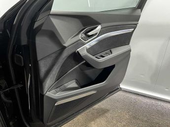 Audi Q8 Sportback Black Edition 55 e-tron quattro 300,00 kW