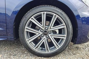 Audi A1 Sportback S line 30 TFSI  116 PS S tronic