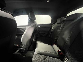 Audi A1 Sportback S line 30 TFSI  116 PS S tronic