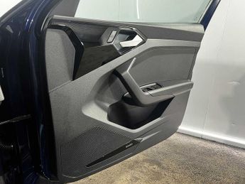 Audi A1 Sportback S line 30 TFSI  116 PS S tronic