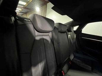 Audi A3 Saloon S line 35 TFSI  150 PS S tronic