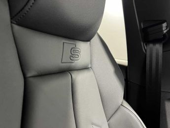 Audi A3 Saloon S line 35 TFSI  150 PS S tronic