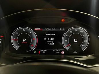 Audi A6 Avant Black Edition 40 TDI quattro 204 PS S tronic