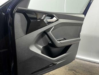 Audi A1 Sportback S line 30 TFSI  116 PS S tronic