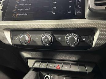 Audi A1 Sportback S line 30 TFSI  116 PS S tronic