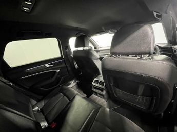 Audi A6 Avant Black Edition 40 TDI quattro 204 PS S tronic