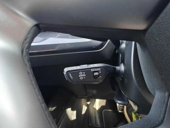 Audi Q4  Black Edition 35 e-tr 