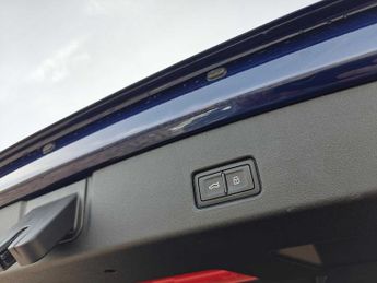 Audi Q4  Black Edition 35 e-tr 