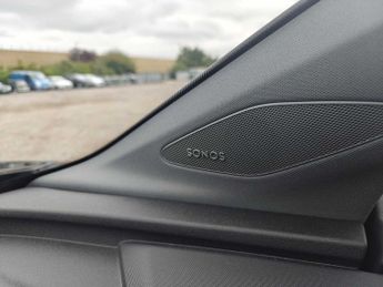 Audi Q4  Sport 45 e-tron  210, 