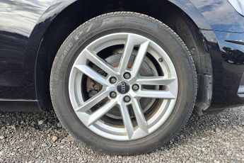 Audi A4 Avant Technik 35 TFSI  150 PS S tronic