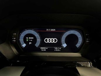 Audi A3 Sportback S line Competition 45 TFSI e  245 PS S tronic