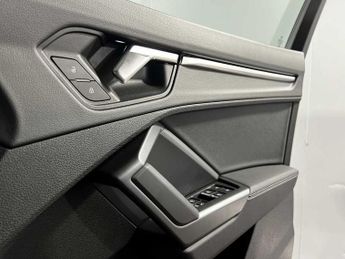 Audi Q3 Black Edition 35 TFSI  150 PS S tronic