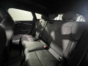 Audi A6 Avant Edition 1 e-tron performance  270,00 kW