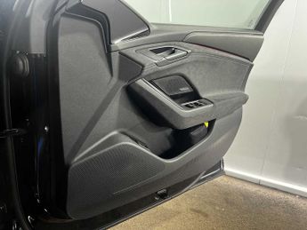 Audi A6 Avant Edition 1 e-tron performance  270,00 kW