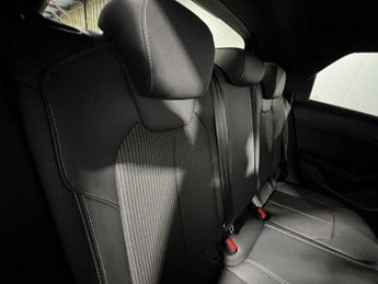 Audi A1 Sportback S line 30 TFSI  110 PS S tronic