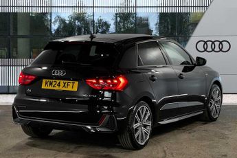 Audi A1 Sportback S line 30 TFSI  110 PS S tronic