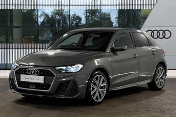 Audi A1 Sportback S line 30 TFSI  110 PS S tronic