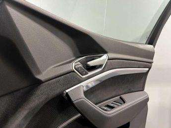 Audi Q8 Sportback Black Edition 50 e-tron quattro 250,00 kW