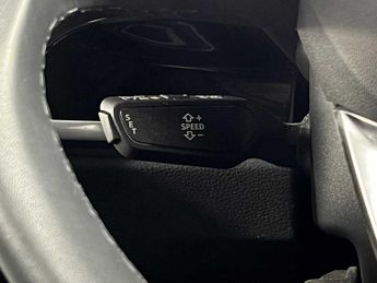 Audi Q3 Technik 35 TFSI  150 PS S tronic