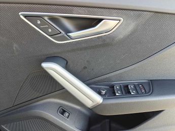 Audi Q2 Sport 35 TFSI  150 PS S tronic