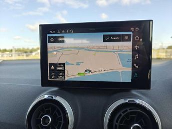 Audi Q2 Sport 35 TFSI  150 PS S tronic