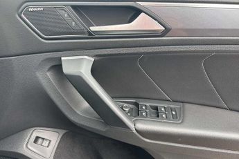 Volkswagen Tiguan 2.0 BiTDi 240 4Motion R-Line Tech 5dr DSG