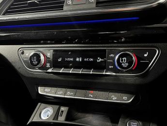 Audi Q5 Black Edition 50 TFSI e quattro 299 PS S tronic