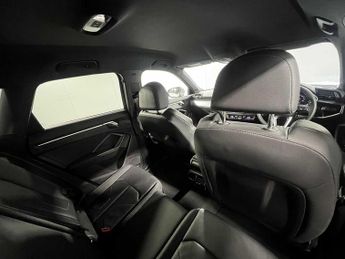 Audi Q3 S line 35 TFSI  150 PS S tronic