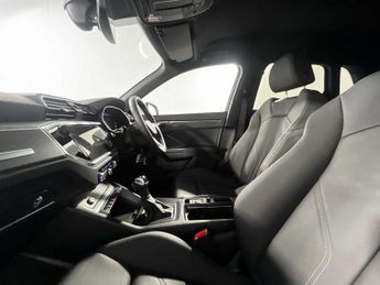 Audi Q3 S line 35 TFSI  150 PS S tronic