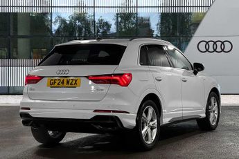 Audi Q3 S line 35 TFSI  150 PS S tronic