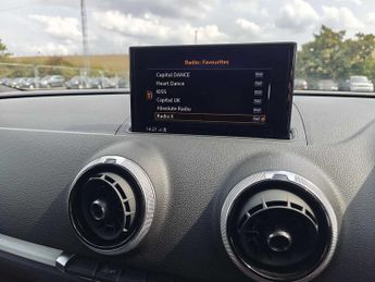 Audi A3 Sportback Black Edition 1.5 TFSI cylinder on demand  150 PS S tronic