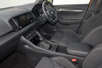 SKODA Karoq 1.5 TSI Sportline 5dr DSG