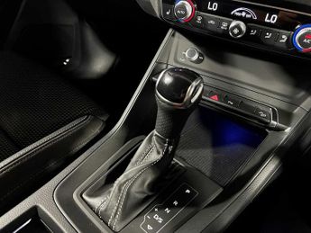 Audi Q3 S line 35 TFSI  150 PS S tronic