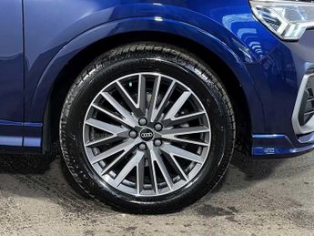 Audi Q3 S line 35 TFSI  150 PS S tronic