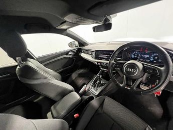 Audi A1 Sportback S line 30 TFSI  110 PS S tronic
