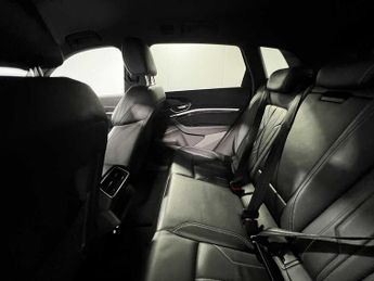 Audi e-tron S line 50 quattro 230,00 kW
